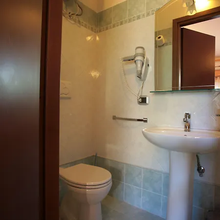 Airport Hotel
