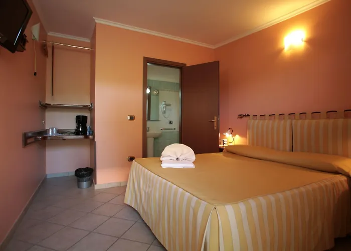 Airport Отель 2*